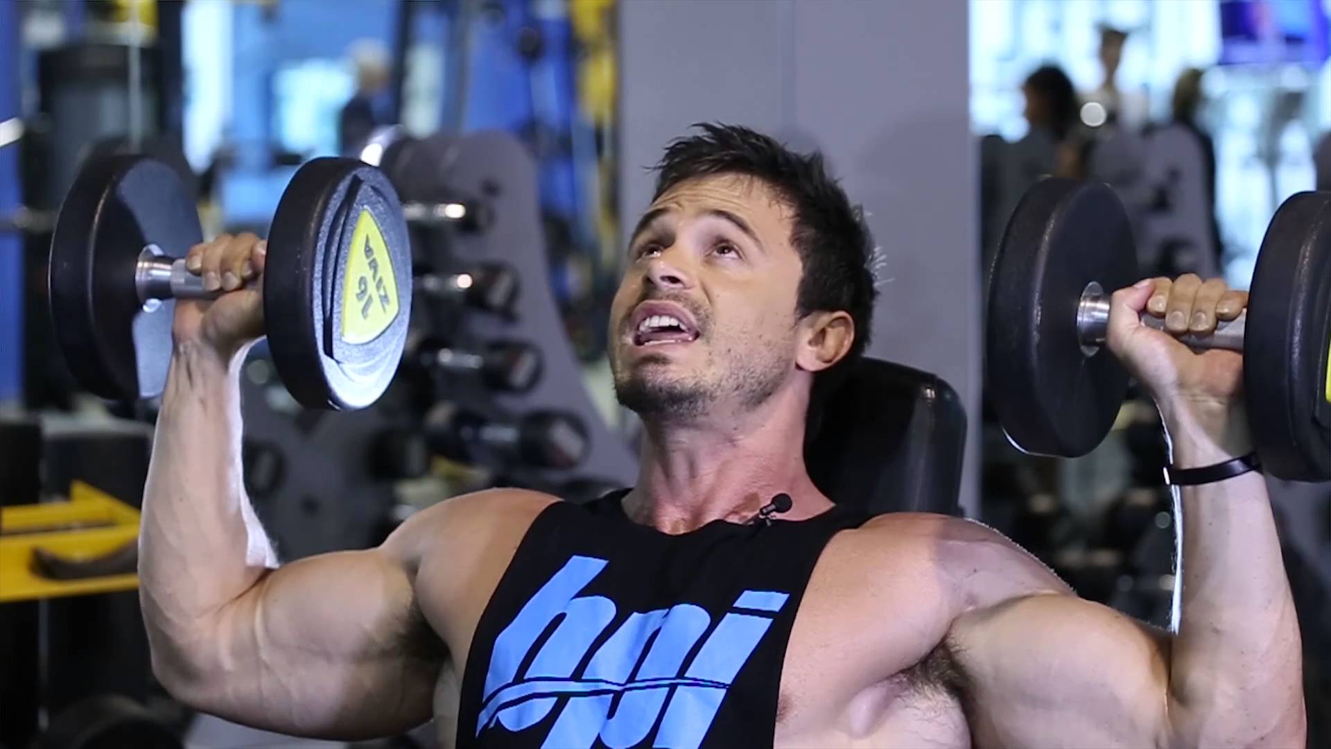 Mater The Move: Master The Dumbbell Shoulder Press